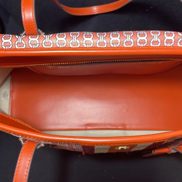 Tory Burch Gemini Link Tote Bag - Picture 3 of 7